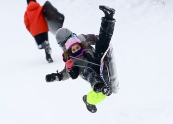 Outdoor play in Canada should continue beyond the COVID-19 pandemic