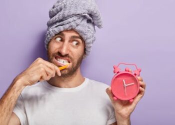 Is brushing your teeth for two minutes enough? Here’s what the evidence says