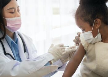 COVID: will the UK vaccinate children under 12?