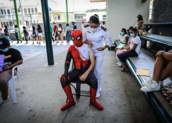 T-cells: the superheroes in the battle against omicron