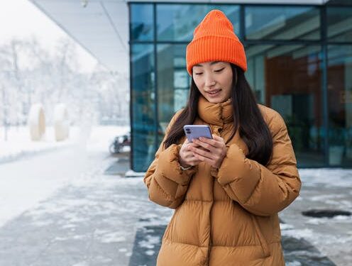 Texting for wellness: Using digital mental health tools for support in another COVID-19 winter