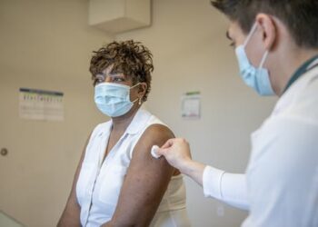 Omicron makes booster shots more critical for medically vulnerable seniors