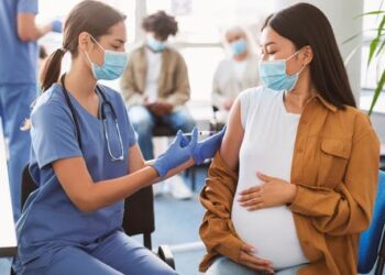 Vaccinating mothers during pregnancy protects their babies from COVID