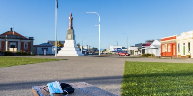 COVID: why the current surge in cases is a problem for some countries but not others