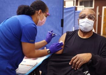 Do you need a second booster shot? An epidemiologist scoured the latest research and has some answers