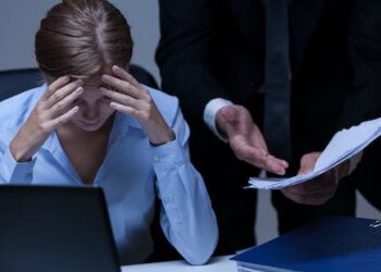 Workplace bullying should be treated as a public health issue