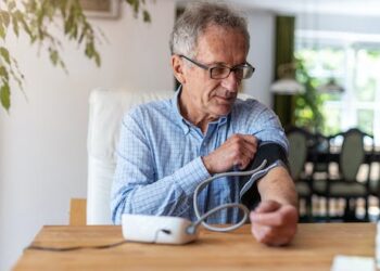 High blood pressure linked to 22% greater risk of severe COVID – new research
