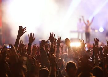 Hearing loss: headphones and concerts could put young people at risk – here’s how to protect yourself