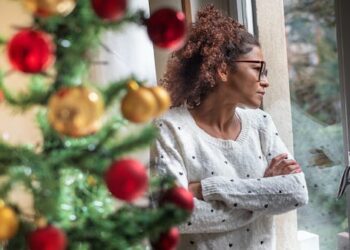 Why do people feel lonely at Christmas? Here’s what the research says