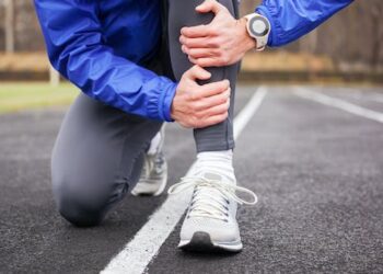 Shin splints: an expert explains how to avoid them