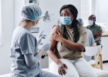 COVID vaccines: why the UK needs to rethink its decision to stop boosters for young and healthy people