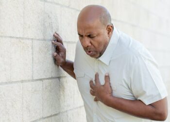 New wrist-worn device can quickly tell if you’re having a heart attack – it could save many lives