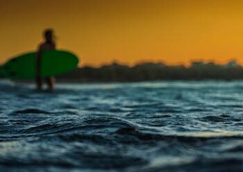 Why surfing can be beneficial for people with brain injuries