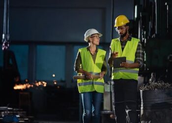 Women appear to be more resilient to body clock disruptions than men – new research