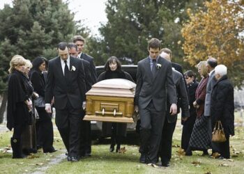 Annual numbers of excess deaths in the US relative to other developed countries are growing at an alarming rate