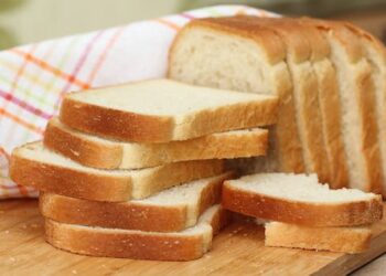 Ultra-processed foods: bread may be considered one, but that doesn’t mean it’s all bad