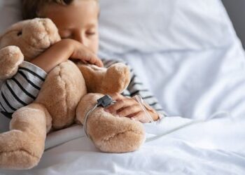 COVID in kids: younger children and those from deprived areas are at higher risk of being hospitalised – new research