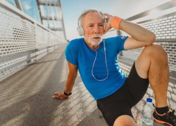 As a summer heat wave pummels the US, an expert warns about the dangers of humidity – particularly for toddlers, young athletes and older adults