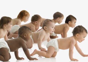 Babies almost all try crawling to get from Point A to Point B, but CDC says it’s not a useful developmental milestone