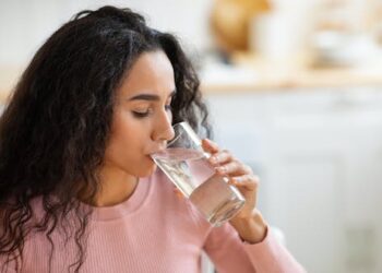 Weight loss: drinking a gallon of water a day probably won’t help you lose weight
