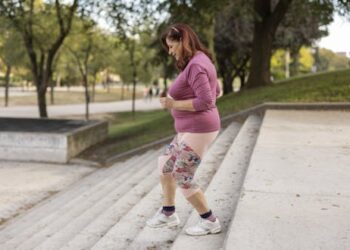 Tracking daily step counts can be a useful tool for weight management – an exercise scientist parses the science