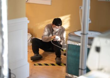 Wildfire smoke leaves harmful gases in floors and walls − air purifiers aren’t enough, new study shows, but you can clean it up