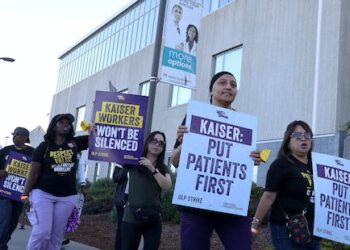 Health care workers gain 21% wage increase in pending agreement with Kaiser Permanente after historic strike