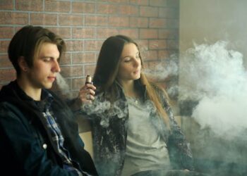 California banned sales of flavored e-cigarettes in 2022 − but a new study finds online stores are still selling them, even to kids