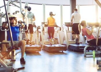 Cardio or weights first? A kinesiologist explains how to optimize the order of your exercise routine