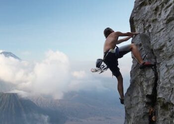 What is resilience? A psychologist explains the main ingredients that help people manage stress