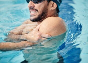 Persistent shoulder pain: Are exercises always necessary to relieve symptoms?