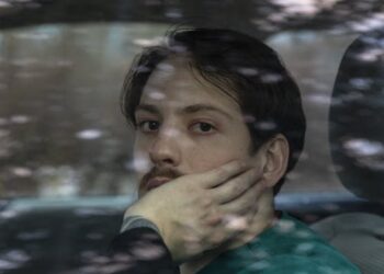 Many travel nurses opt for temporary assignments because of the autonomy and opportunities − not just the big boost in pay