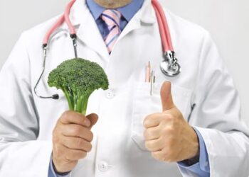 Diet-related diseases are the No. 1 cause of death in the US – yet many doctors receive little to no nutrition education in med school