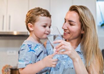 Water fluoridation helps prevent tooth decay – how growing opposition threatens a 70-year-old health practice