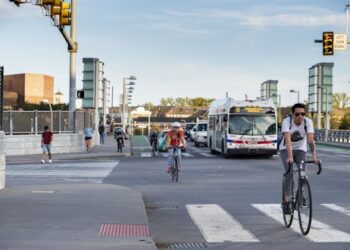 Dozens of cyclists and pedestrians are killed each year in Philly − an injury epidemiologist explains how to better protect bike lanes, slow drivers down and reduce collisions