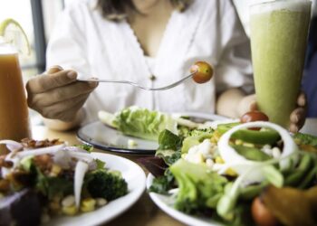 Does Fiber Make You Poop? The Role of Fiber in Digestion