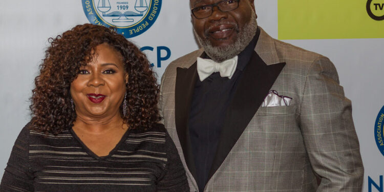 Bishop TD Jakes’ Massive Heart Attack Had No Symptoms