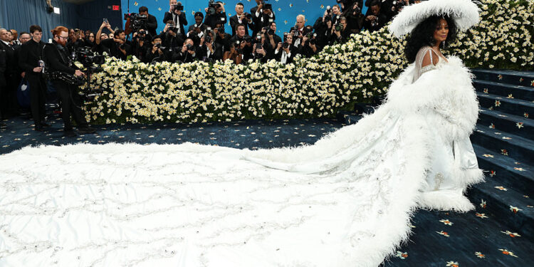 Diana Ross Flips the Script on Aging at The Met Gala