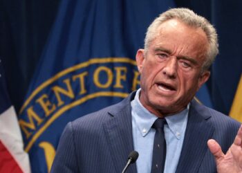 What causes RFK Jr.’s strained and shaky voice? A neurologist explains this little-known disorder