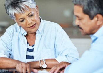 Older adults with dementia misjudge their financial  skills – which may make them more vulnerable to fraud, new research finds