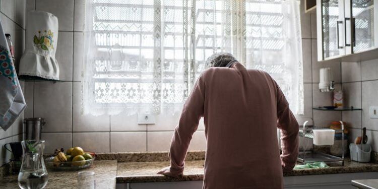 Muscle weakness in cancer survivors may be caused by treatable weakness in blood vessels – new research