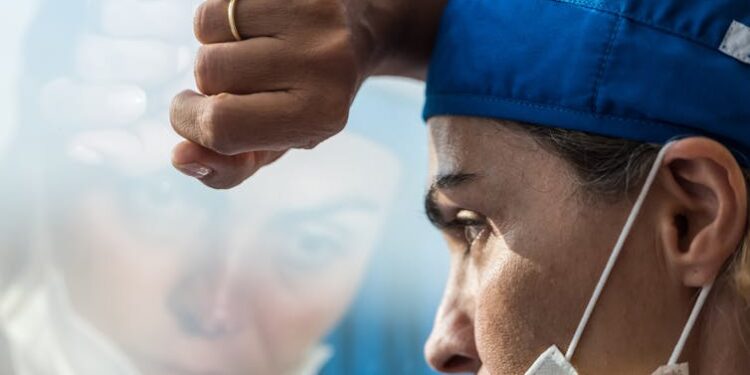 Doctors are joining unions in a bid to improve working conditions and raise wages in a stressful health care system