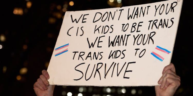 Federal subpoenas for transgender care records raise medical privacy concerns and put providers in a legal bind – a health law expert explains what’s at stake