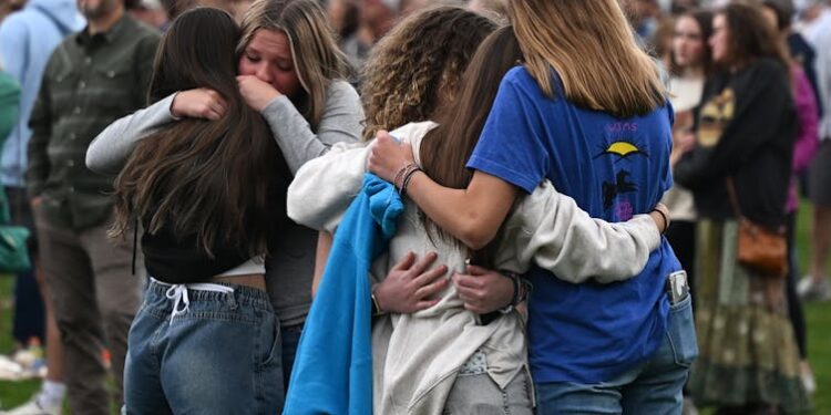 2 shootings, 2 states, minutes apart − a trauma psychiatrist explains how exposure to shootings changes all of us