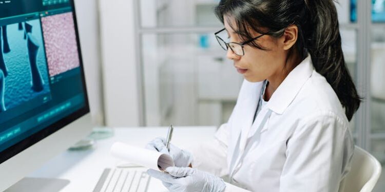 Online harassment is silencing Canada’s health experts — institutions need to do more to protect them