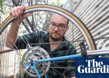 My rookie era: I used to be too timid to change a tyre. Now I build my own bikes