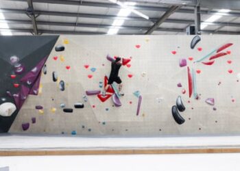 My rookie era: peer pressure brought me to bouldering, then I found calm in ‘the way of the wall’