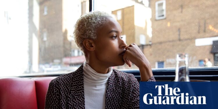 Dissatisfaction with life in UK unchanged since Covid, official data shows