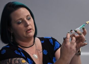 Fewer new moms are dying in Colorado – naloxone might be one reason why