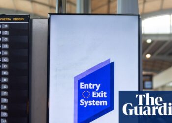 Delayed by EU entry/exit system? Then travel light